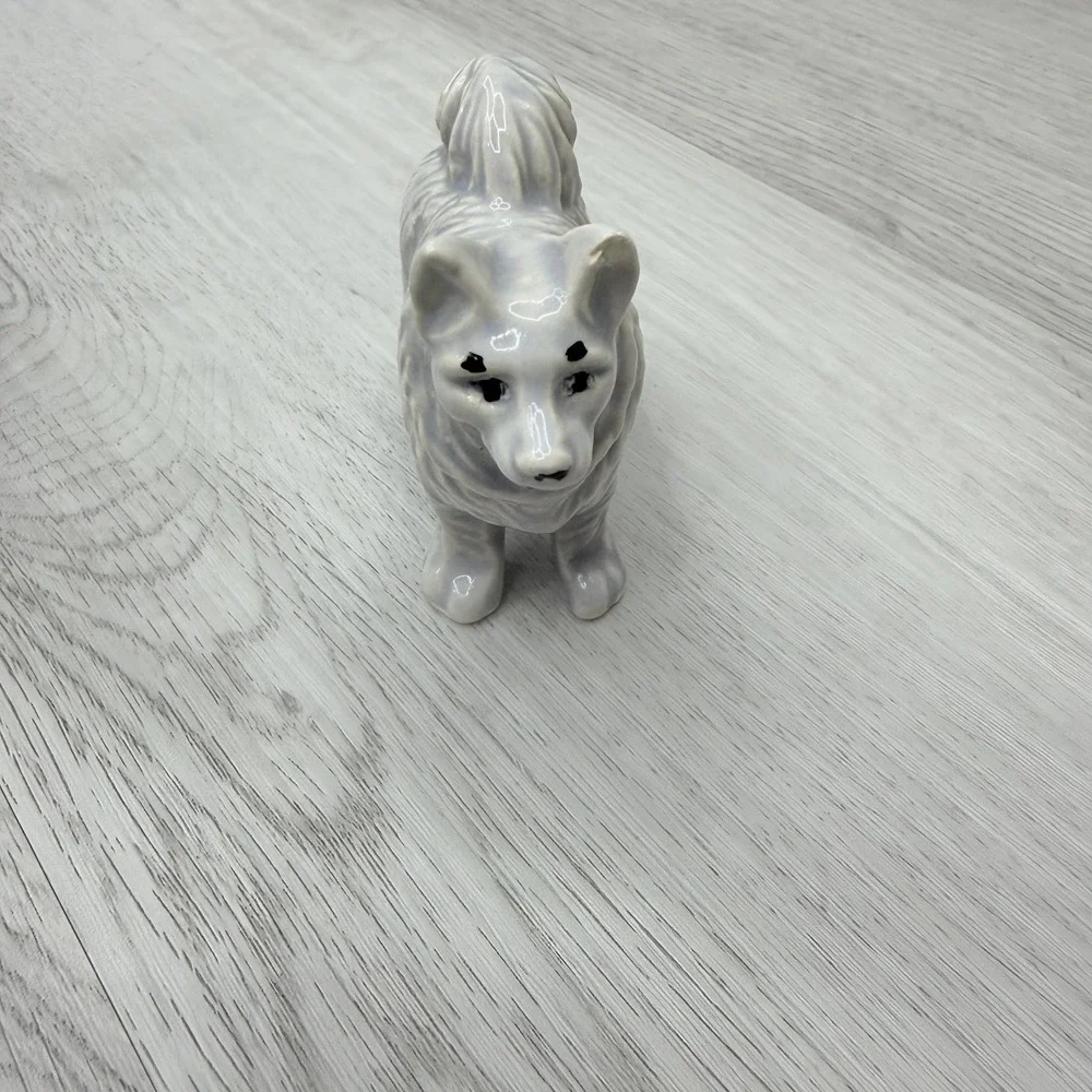Porcelain Dog Figurine Husky Samoyed Standing White Gray Vintage Cottagecore 3in